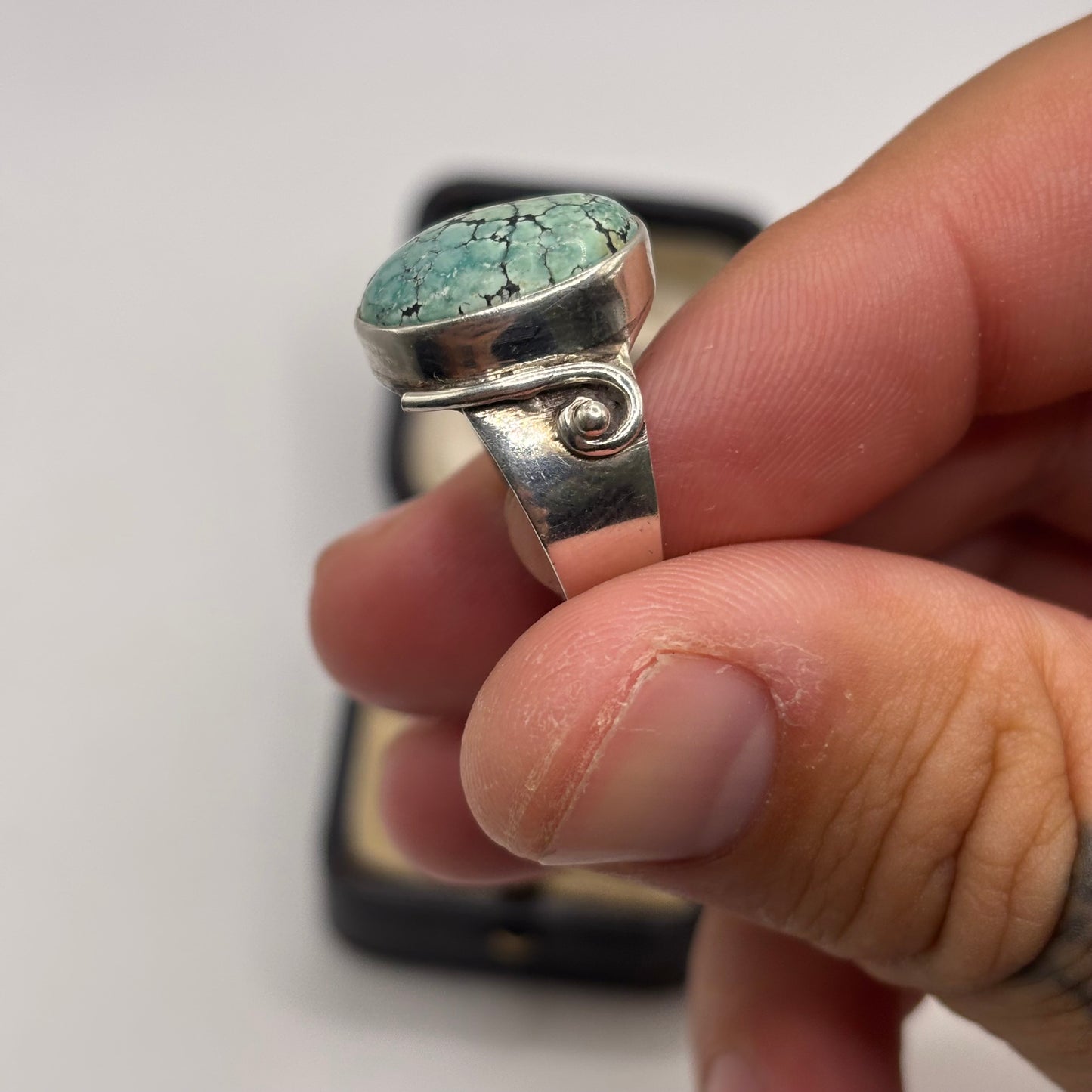 Silver Beautiful Turquoise Ring (N)