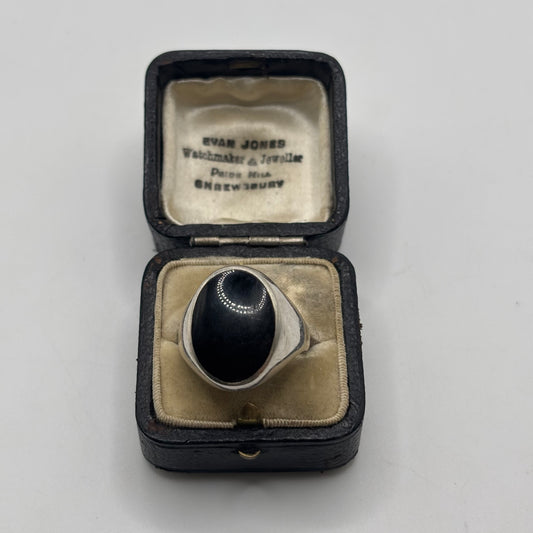 Silver Onyx Signet Ring (U)