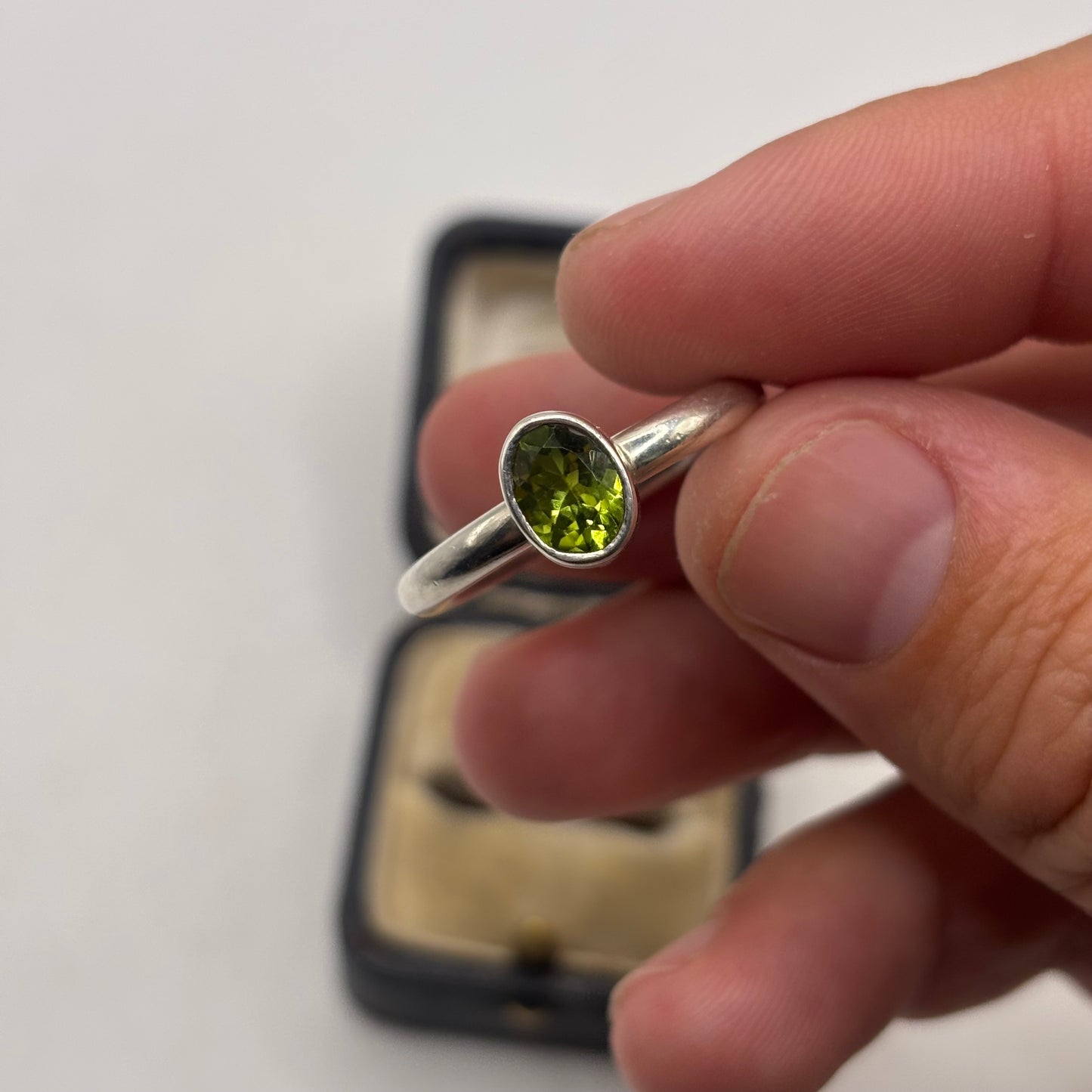 Silver Peridot Ring (T)