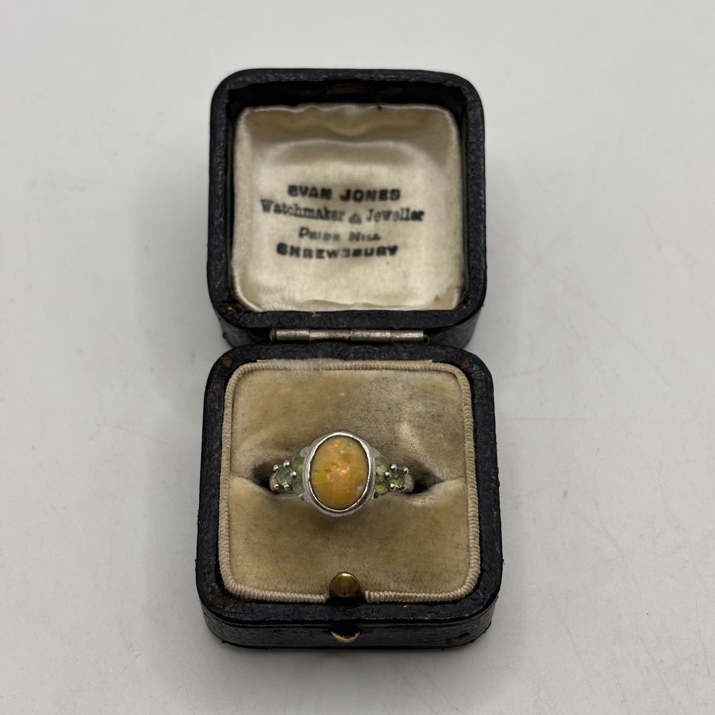 Silver Opal Ring (K)