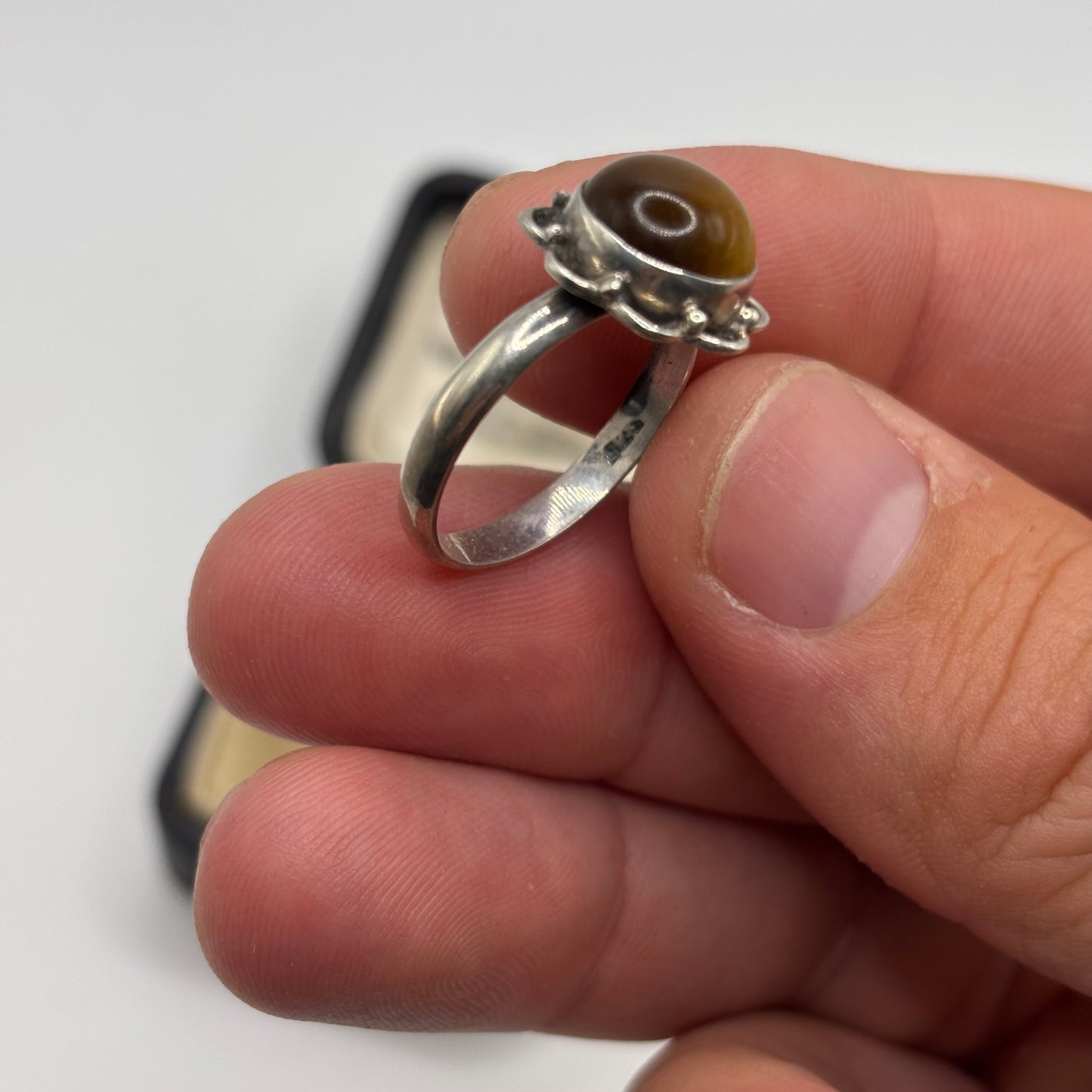 Silver Tigerseye Ring (Q)