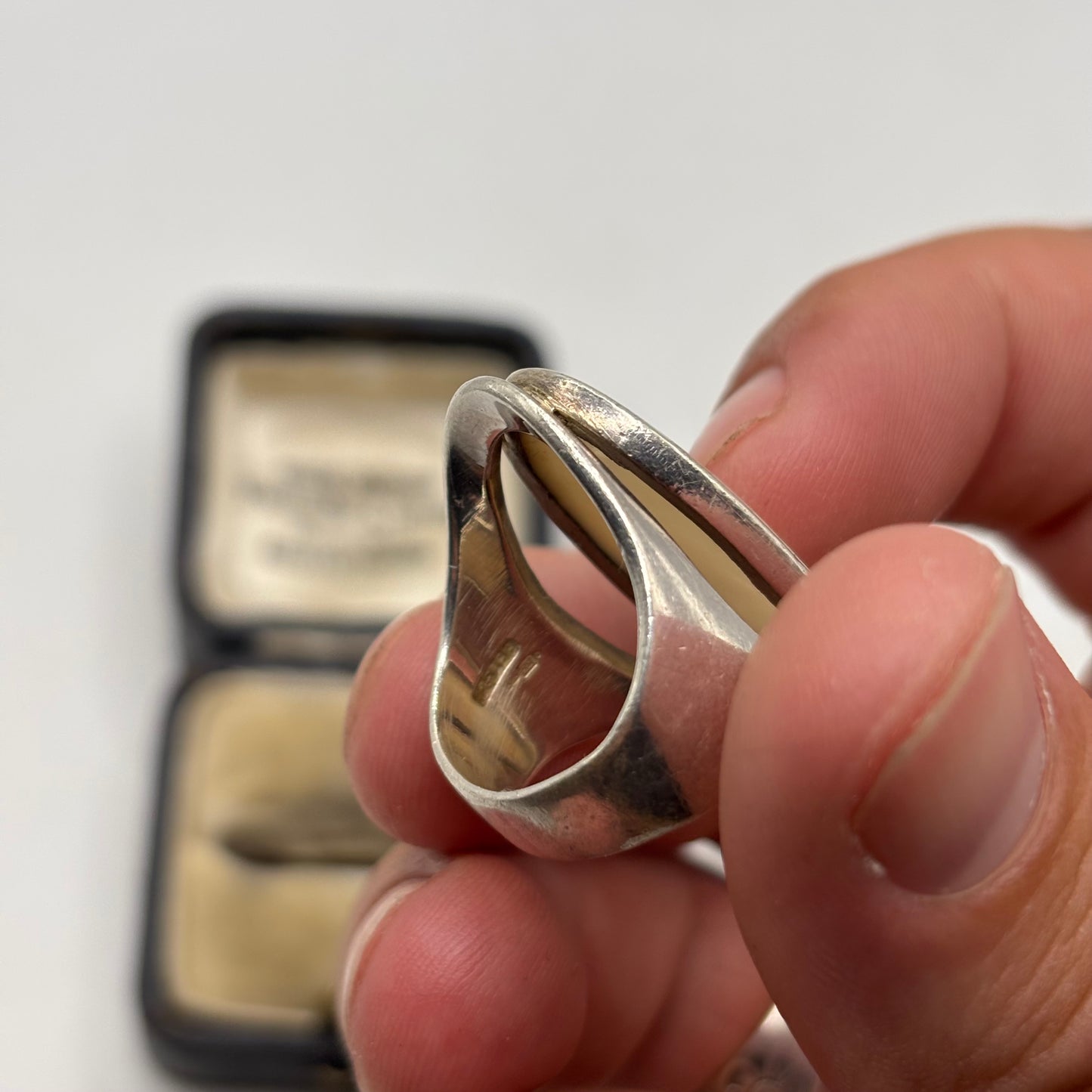 Silver Pearl Ring (K)