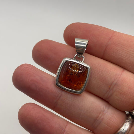 Silver Amber Pendant