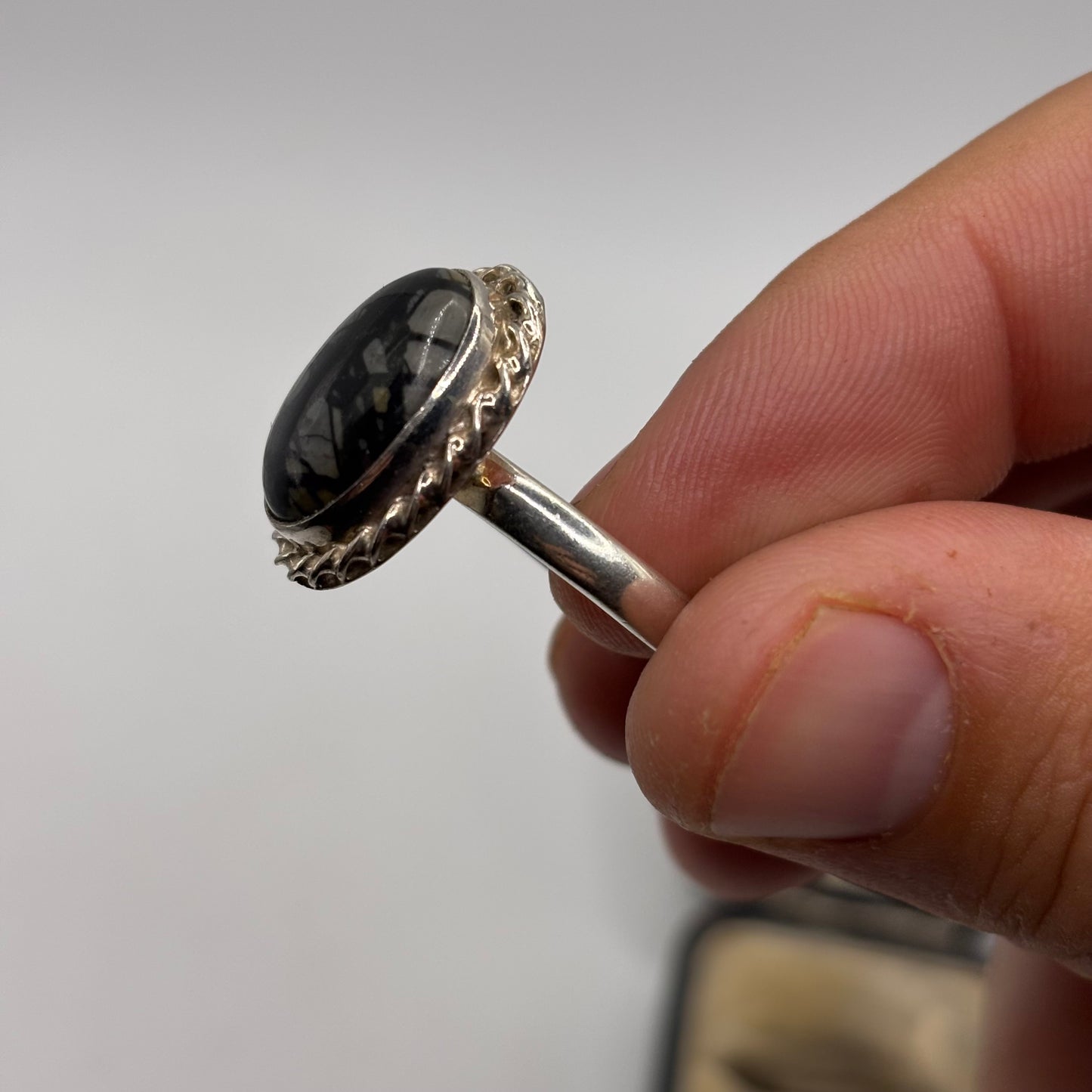 Silver Snowflake Obsidian Ring (S)