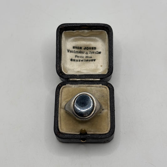 Silver Chunky Hematite Signet Ring (V)