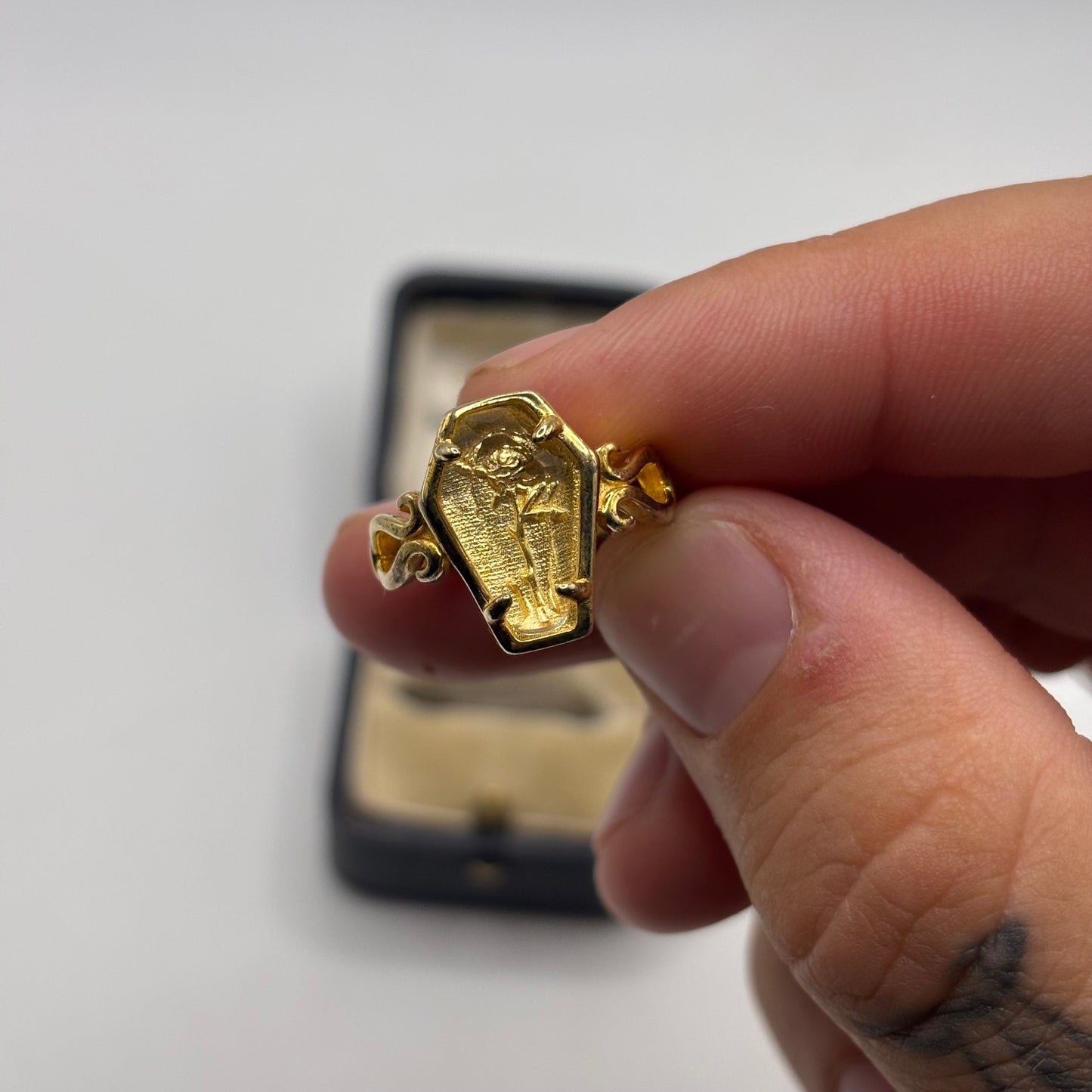 Silver Regalrose Coffin Ring