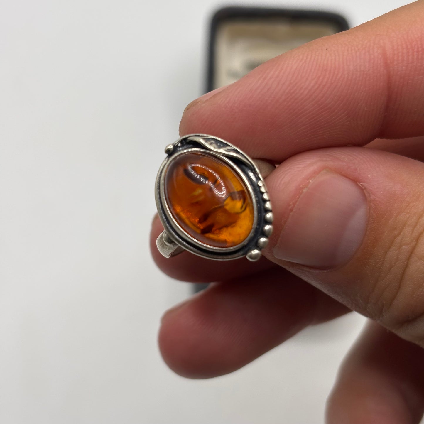 Silver Amber Ring (P)