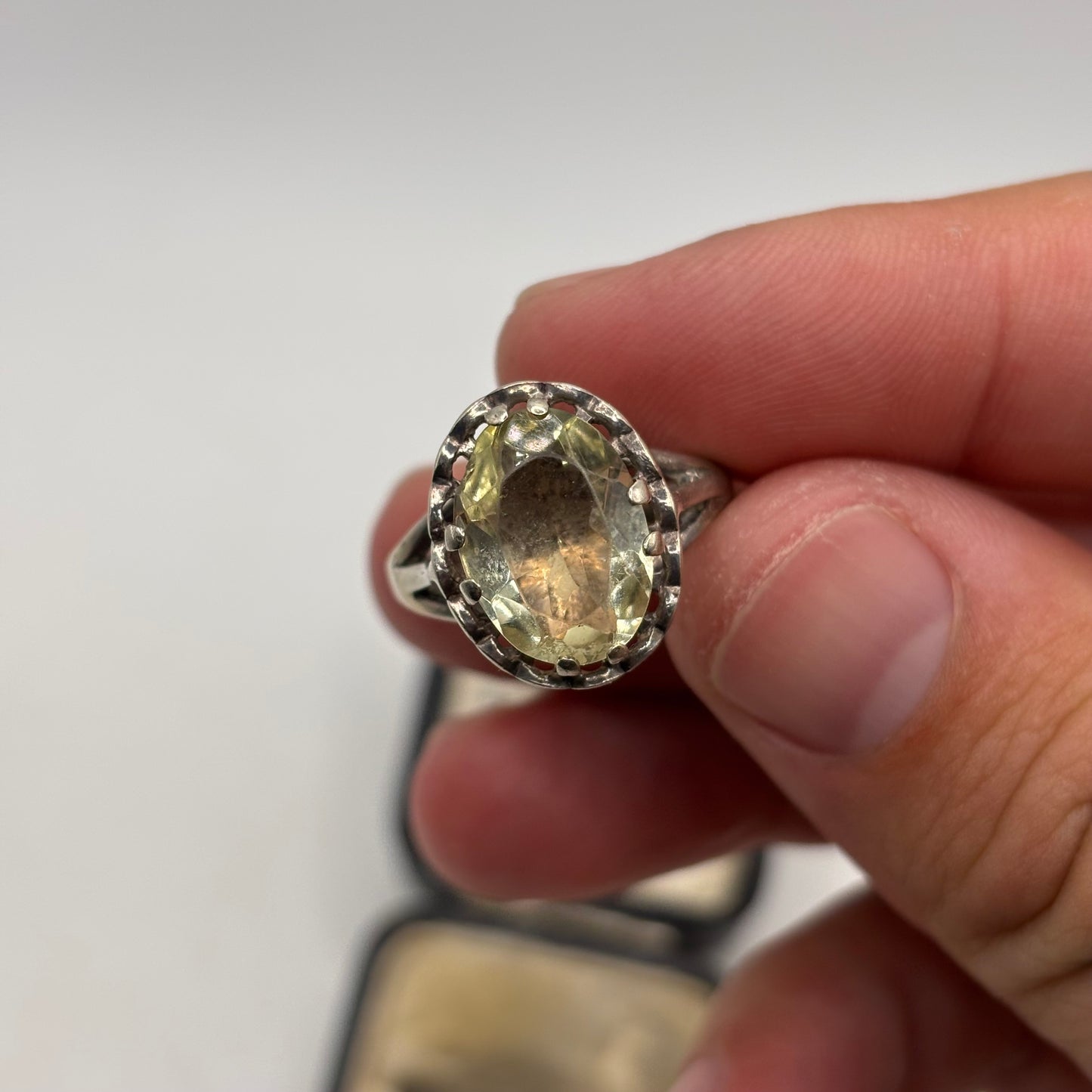 Silver Citrine Ring (S 1/2)