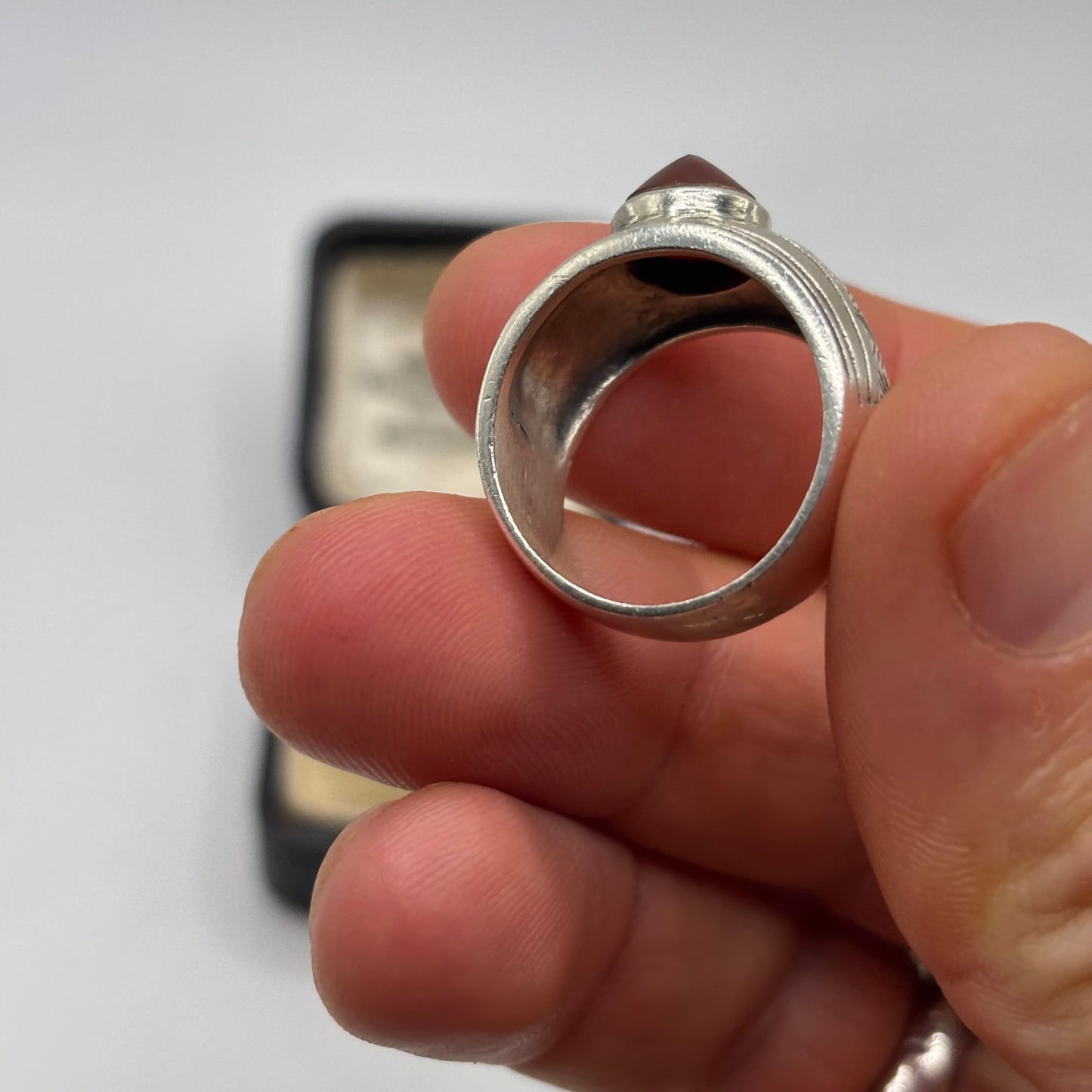 Silver Carnelian Detailed Ring