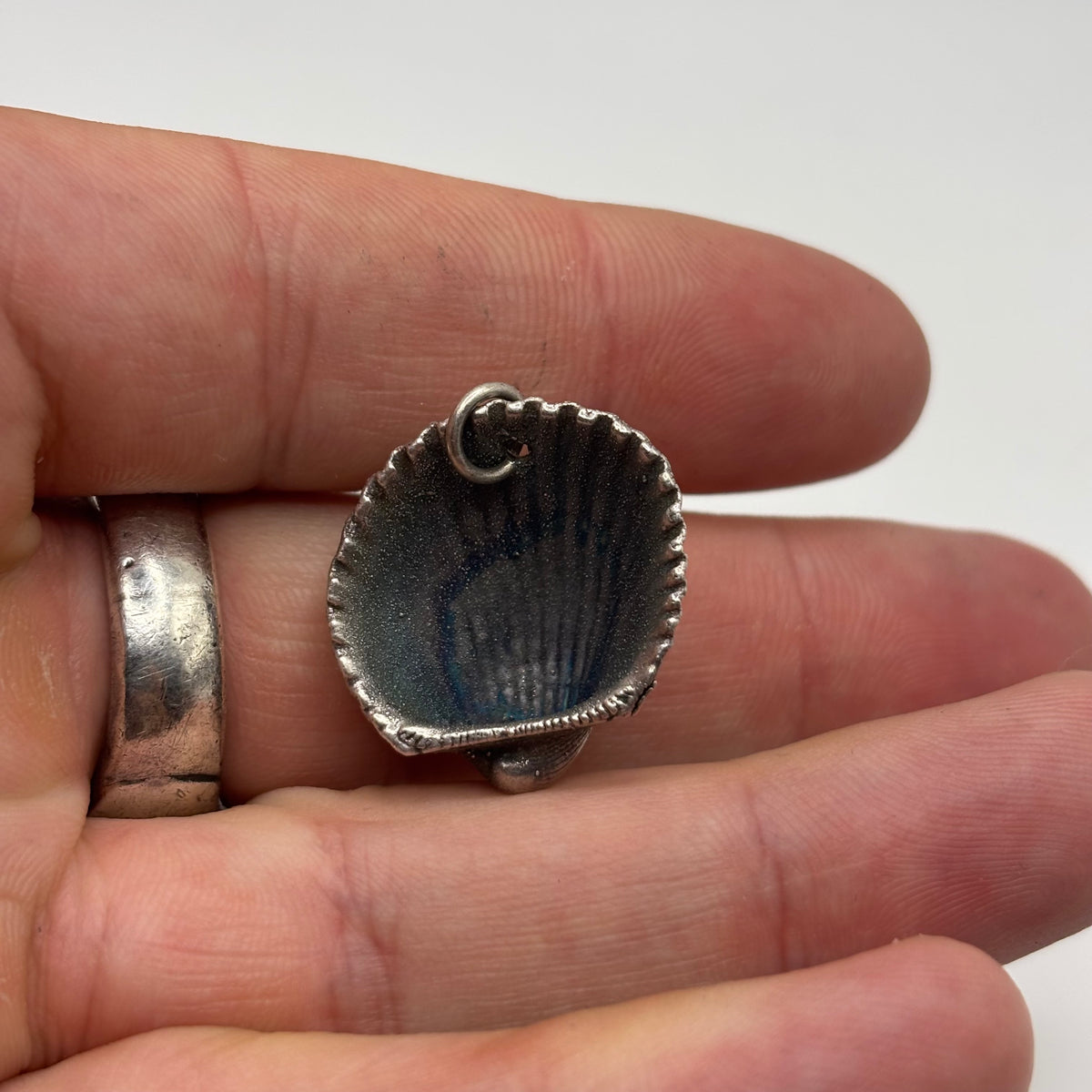 Silver Shell Pendant