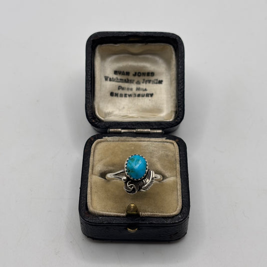 Silver Native American Turquoise Ring