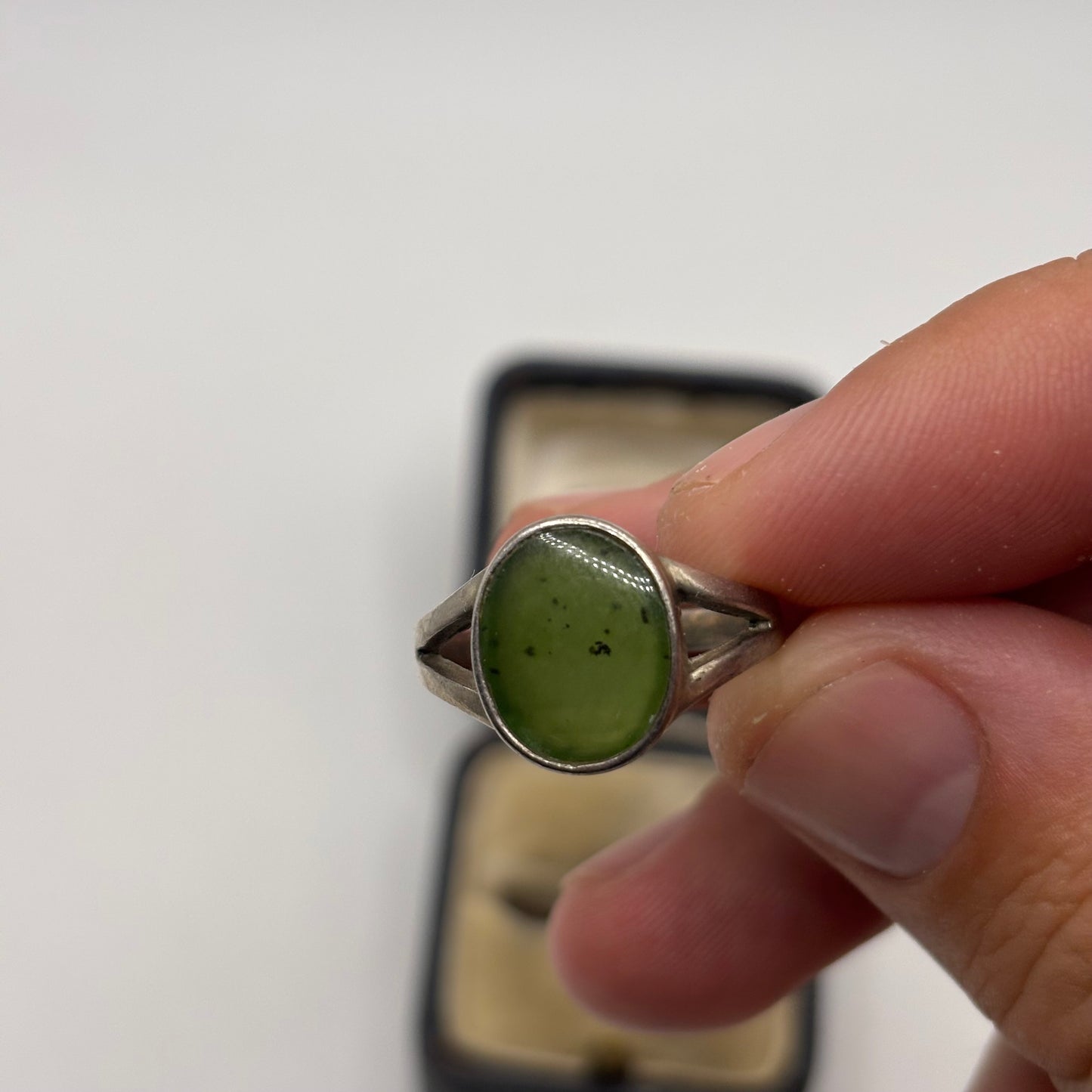 Silver Jade Ring (S)