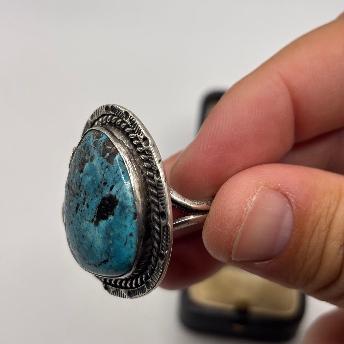 Silver Heavy Native American Turquoise Ring (S)