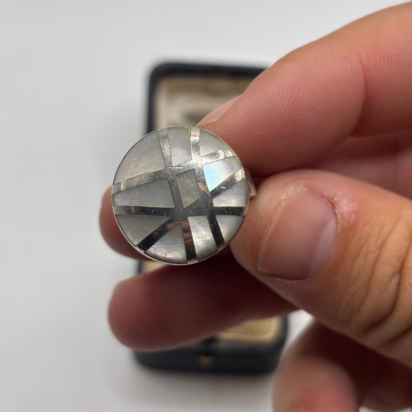 Silver Pearl Inlay Ring (M)