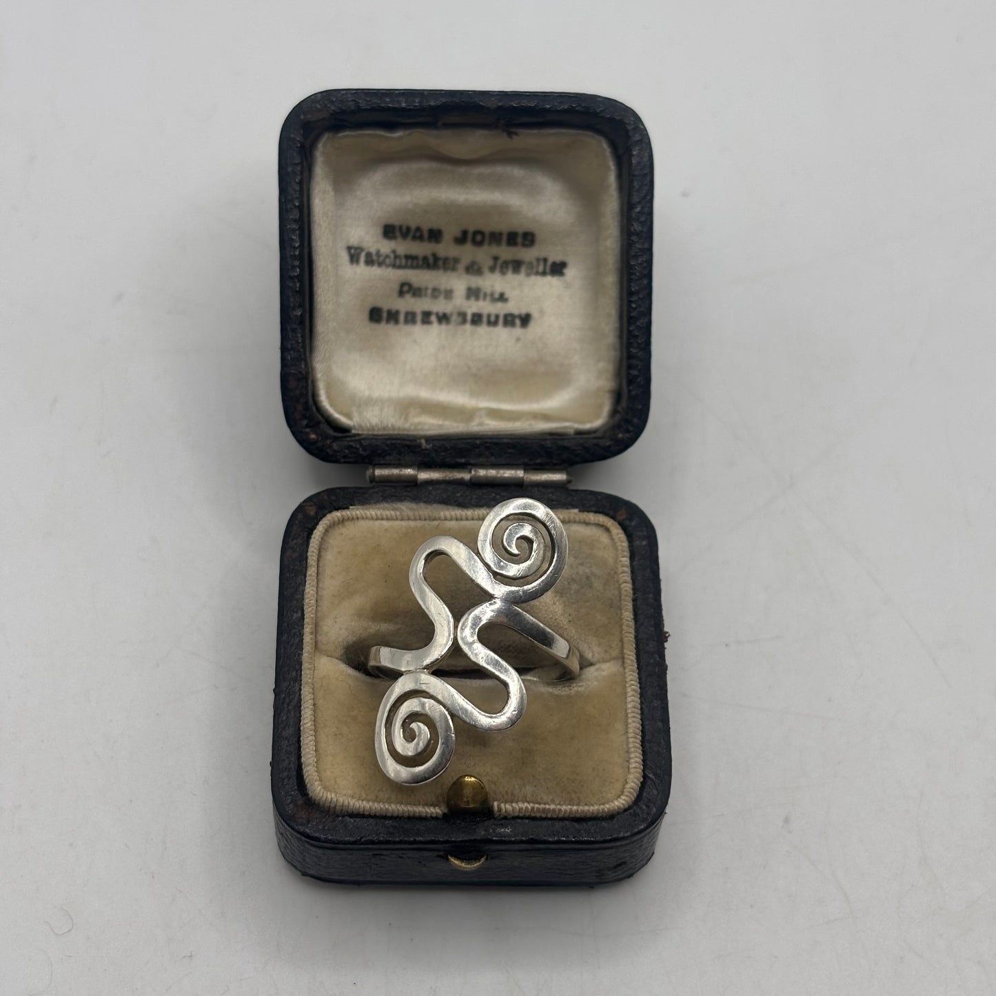 Silver Swirl Ring (R)