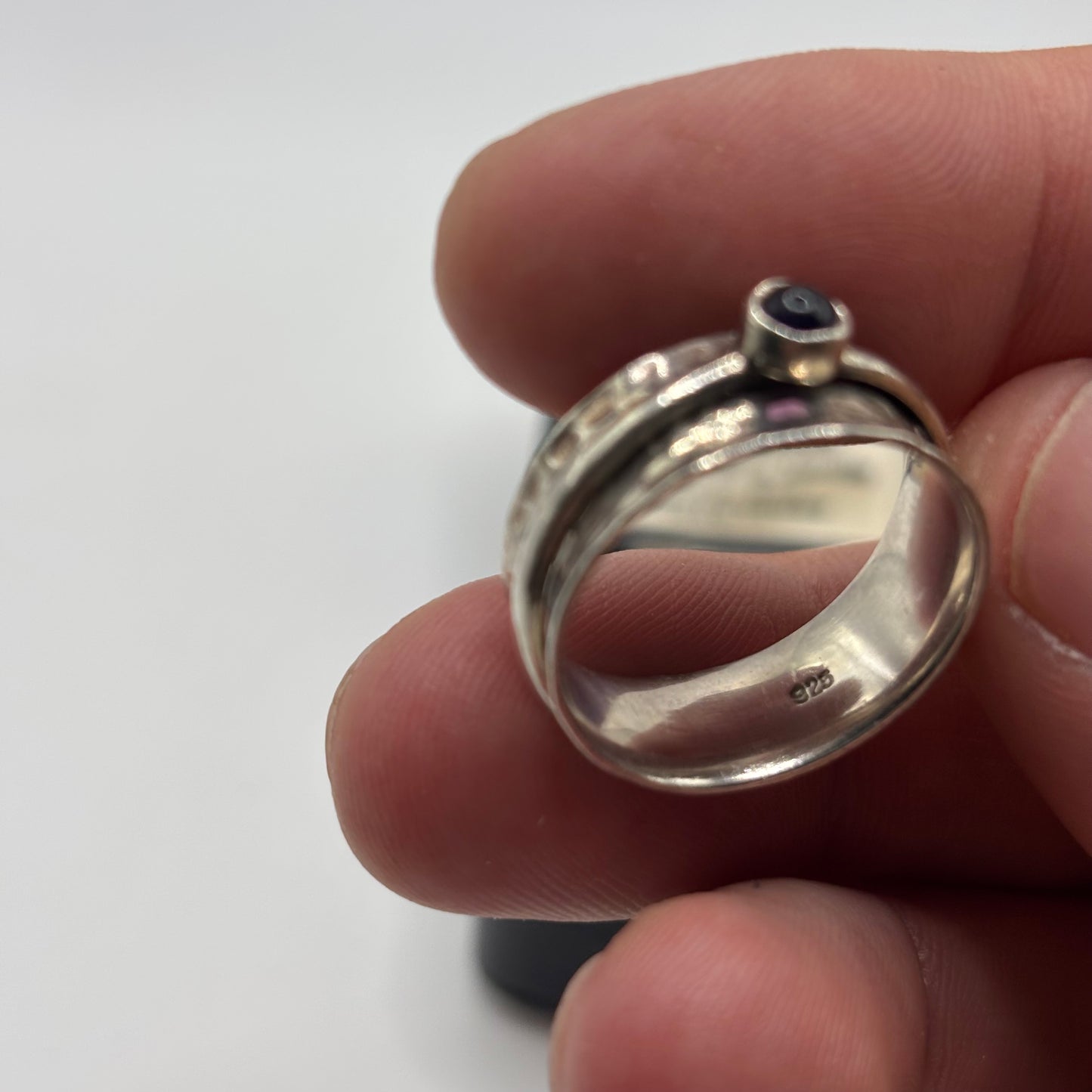 Silver Amethyst Spinner Ring (R)