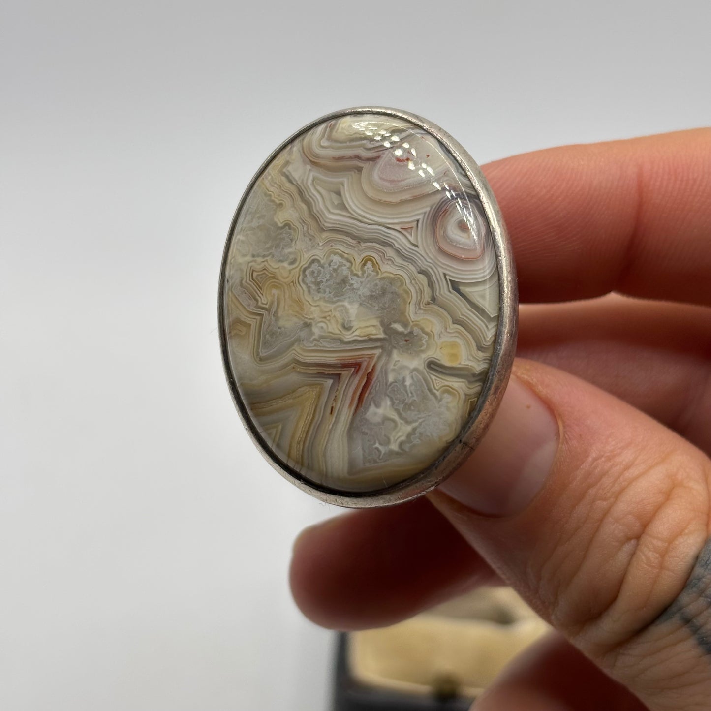 Heavy Silver Mid Century Lace Agate Ring