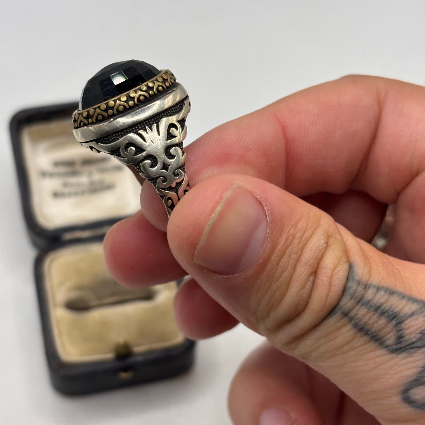 Silver Heavy Green Stone Signet Ring (V)