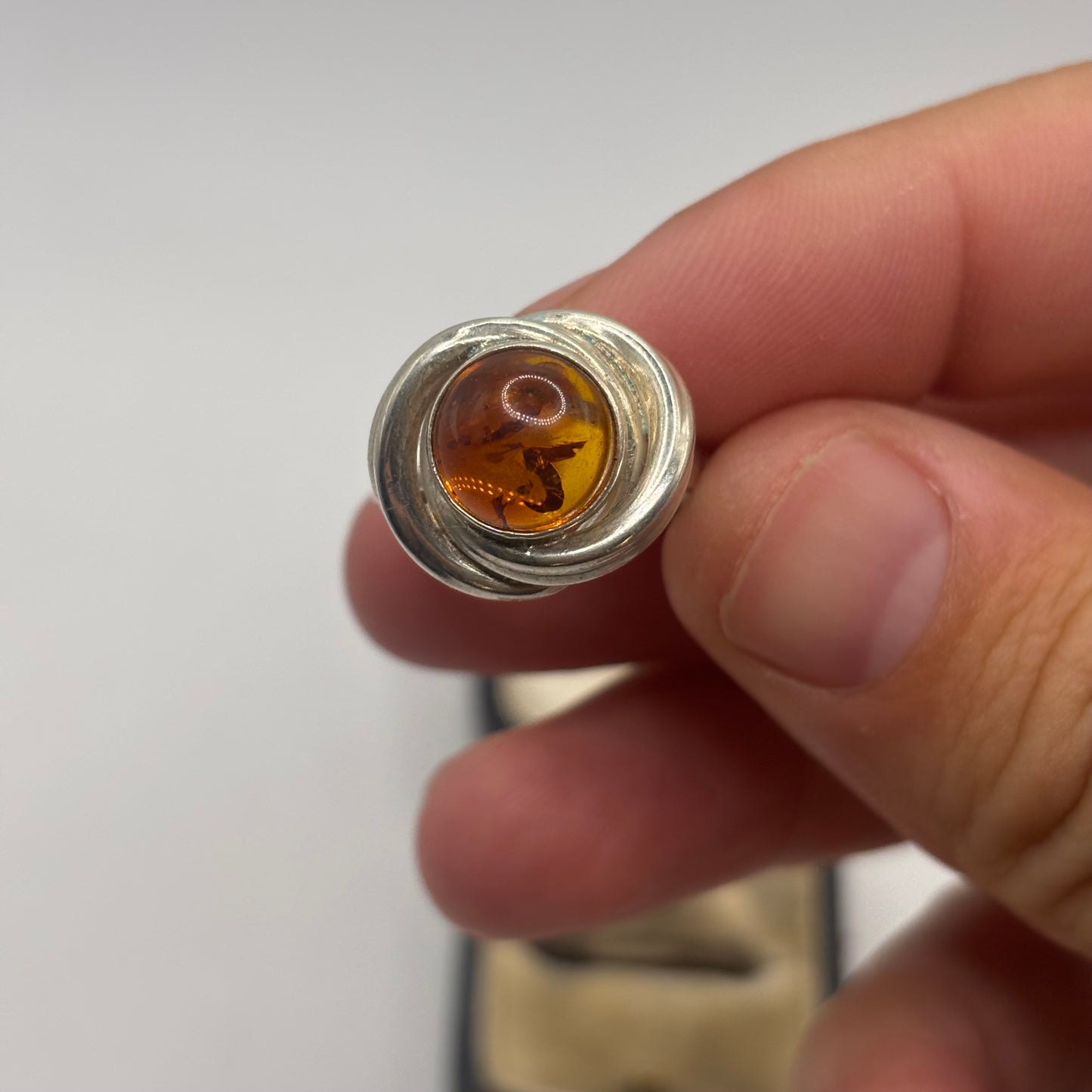 Silver Amber Ring (R)