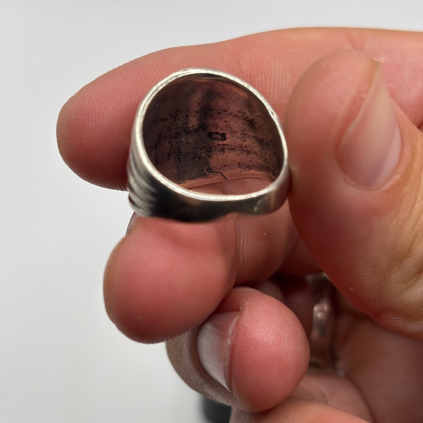Silver Band Ring (N)