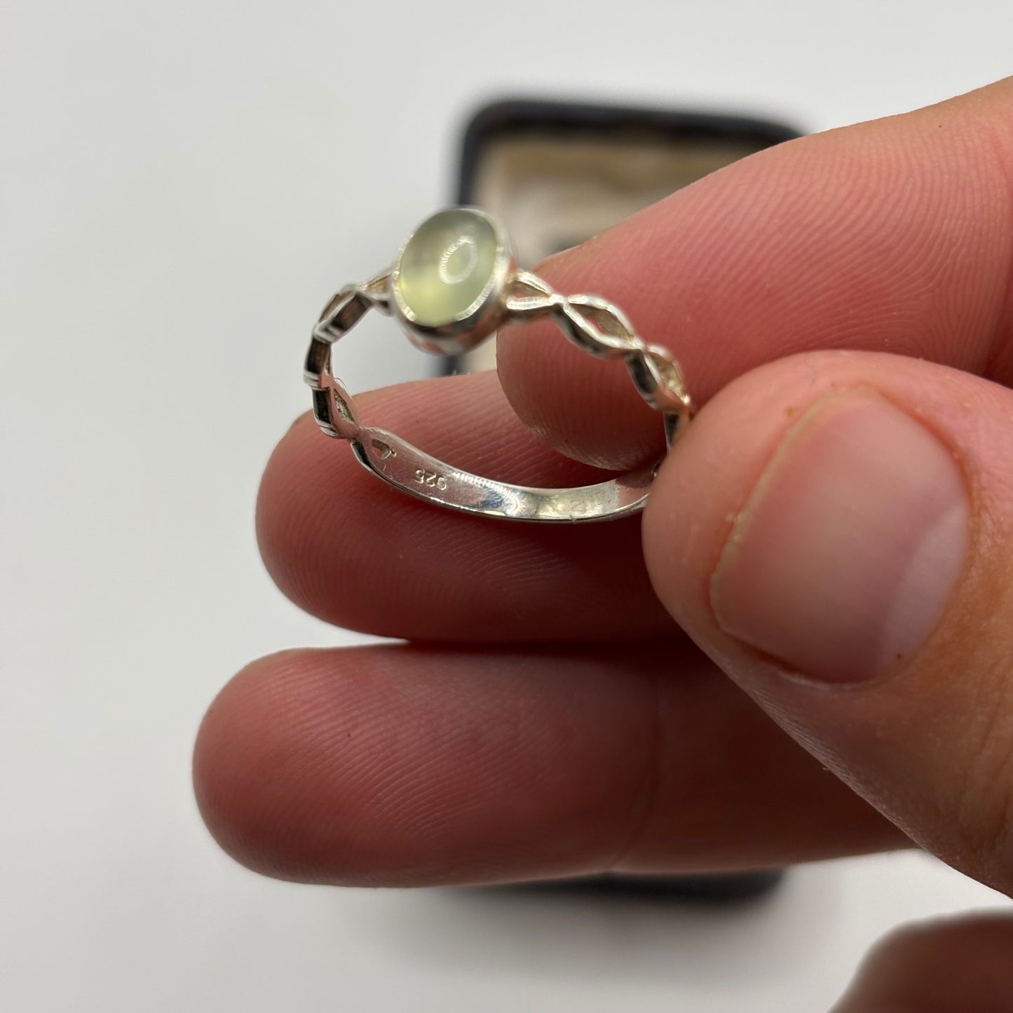 Silver Peridot Ring (S)