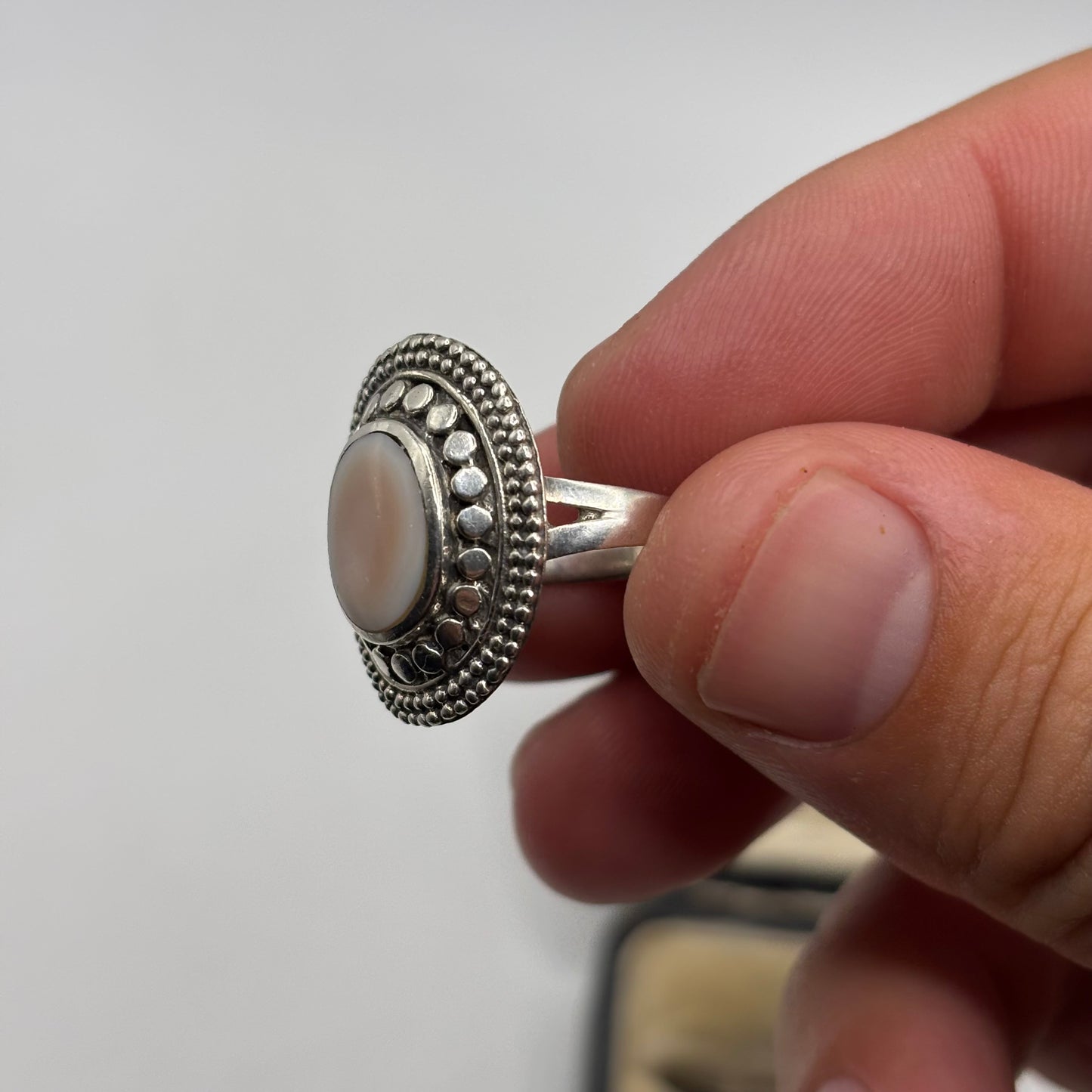 Silver Pearl Ring (L)