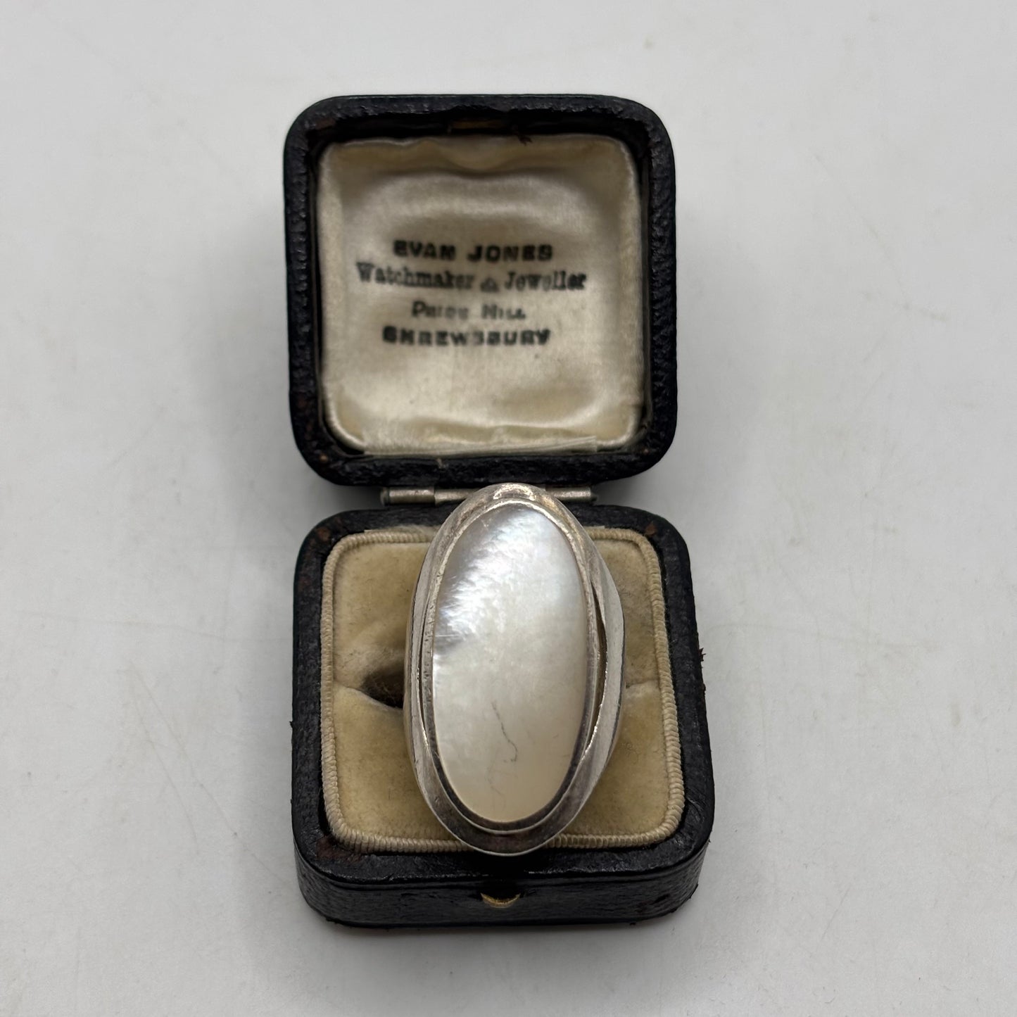 Silver Pearl Ring (K)