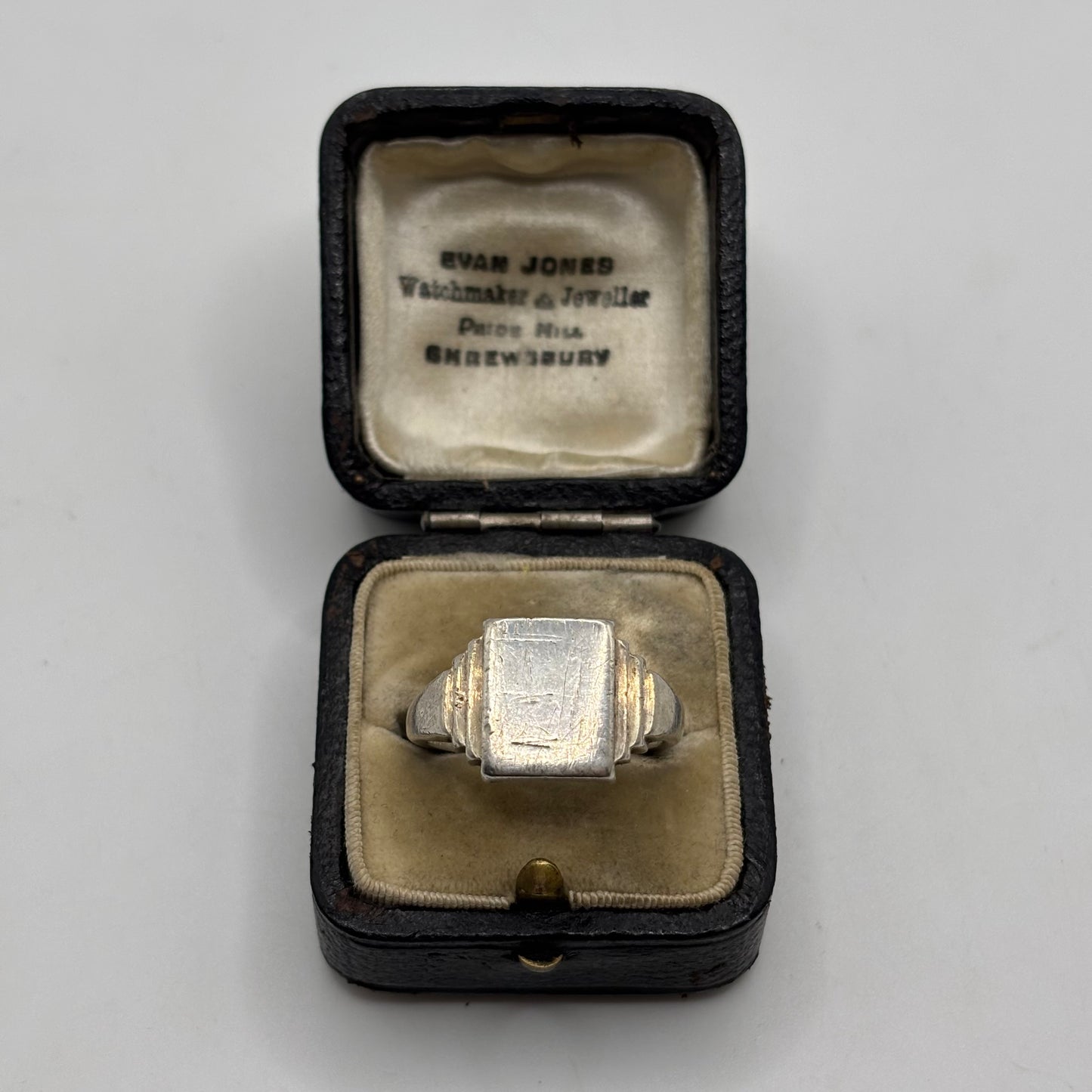 Silver Signet Ring (S)