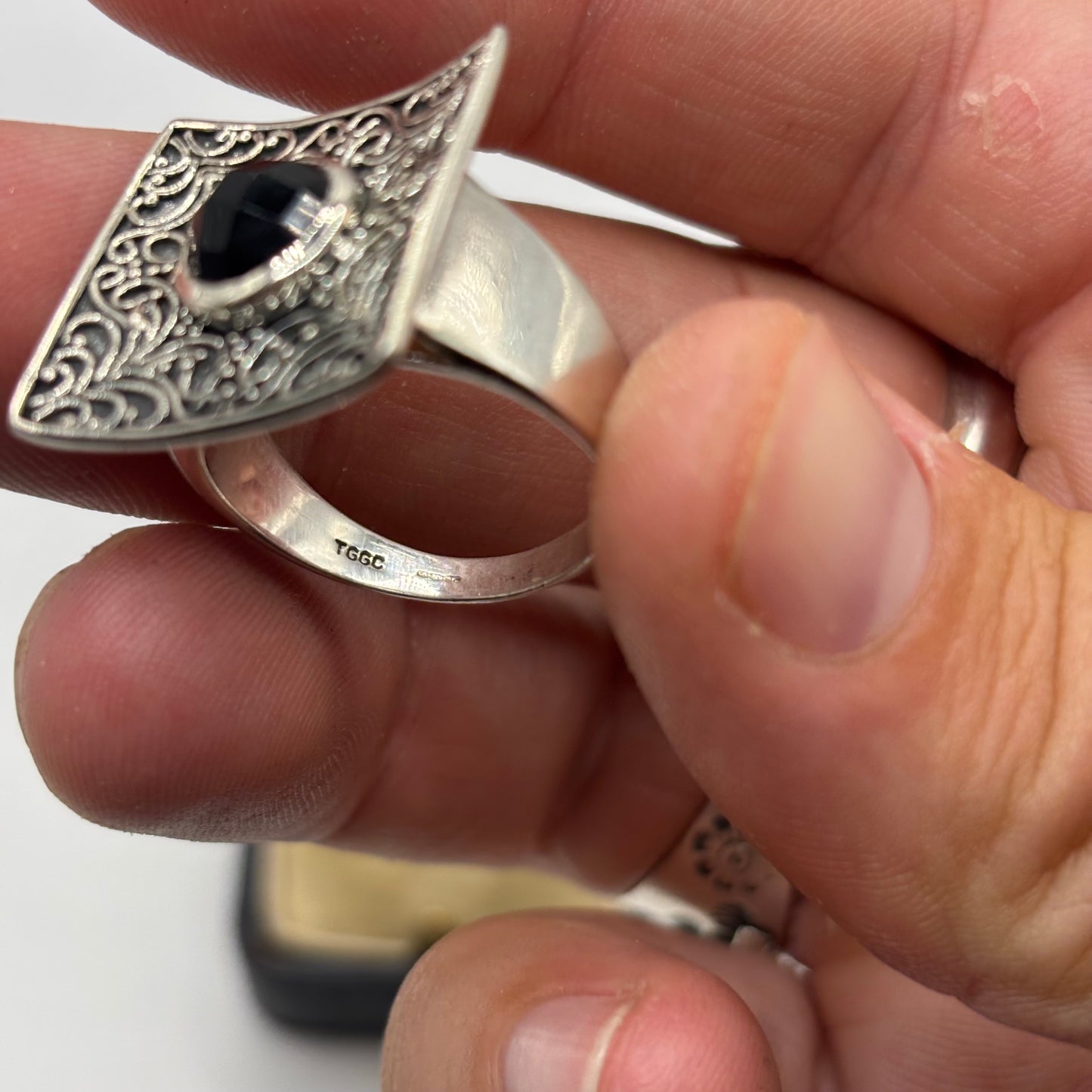 Silver Unusual Onyx Ring (S)