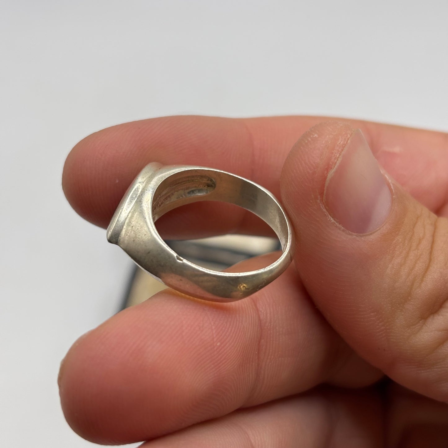 Silver Amber Inlayed Ring (R)