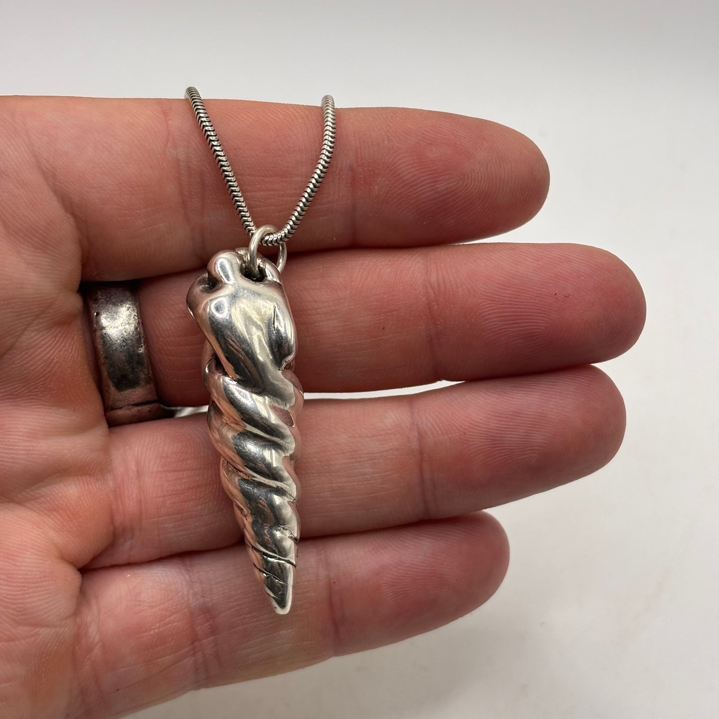 Silver 16” Shell Necklace