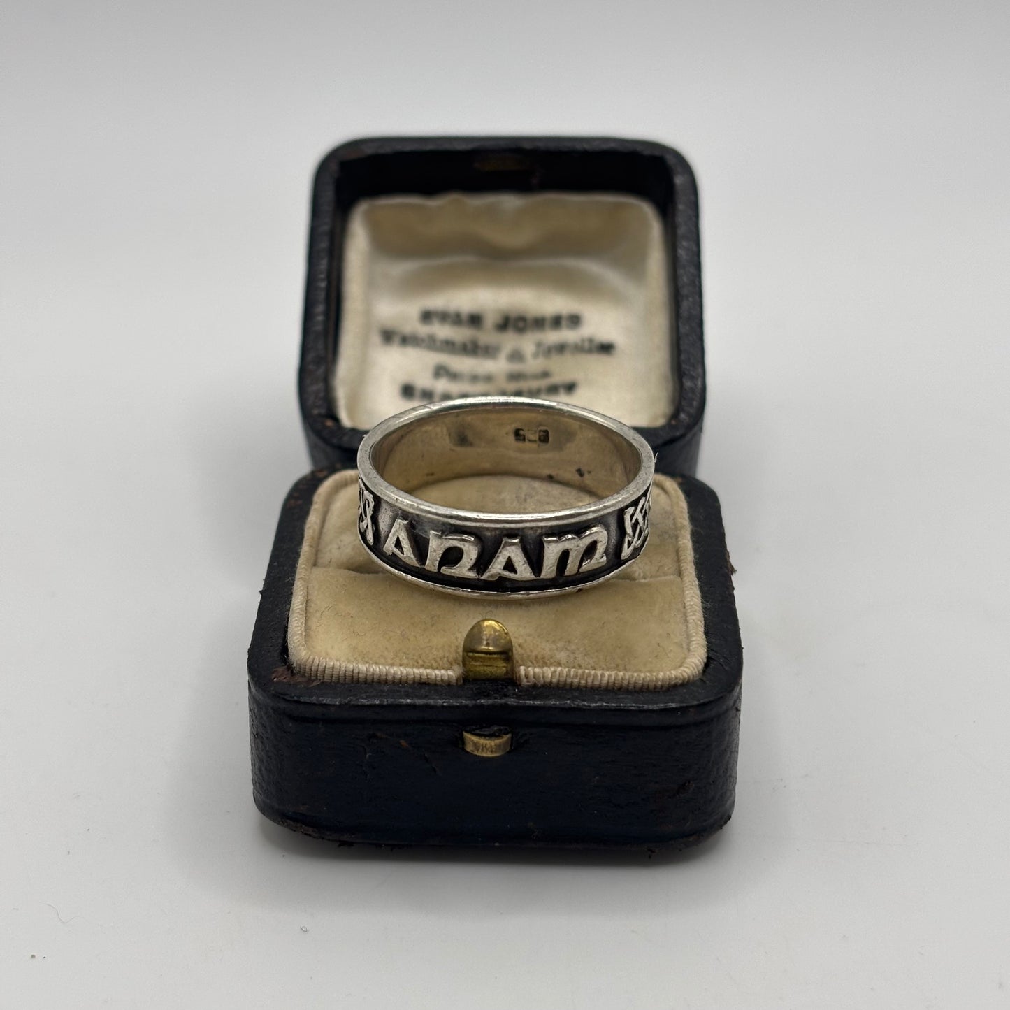 Silver Irish Band Ring (X)