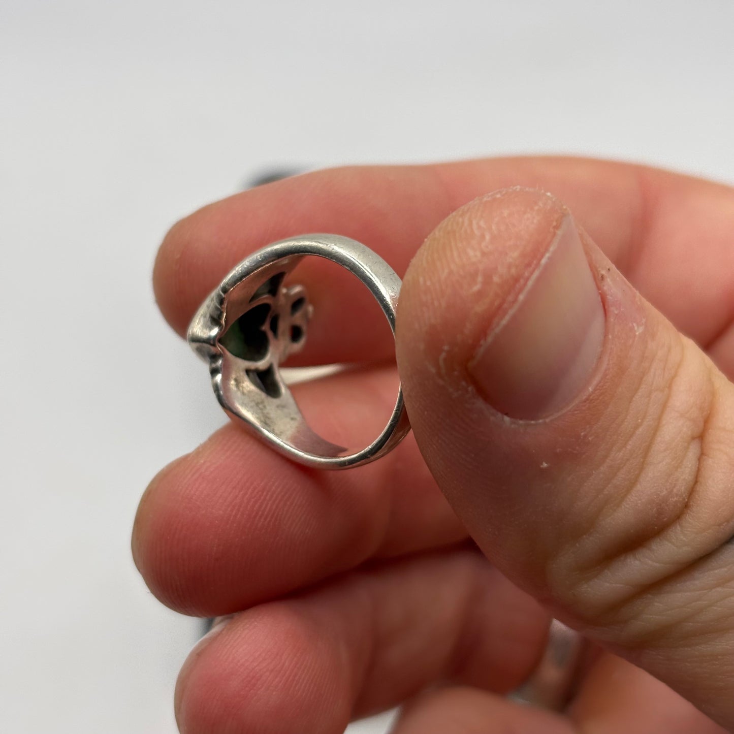 Silver Green Agate Claddagh Ring