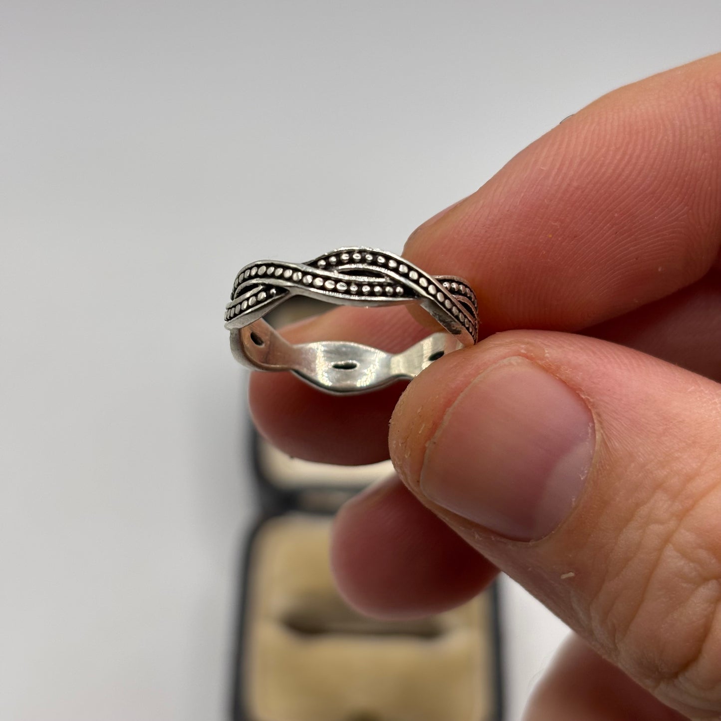 Silver Twisted Band Ring
