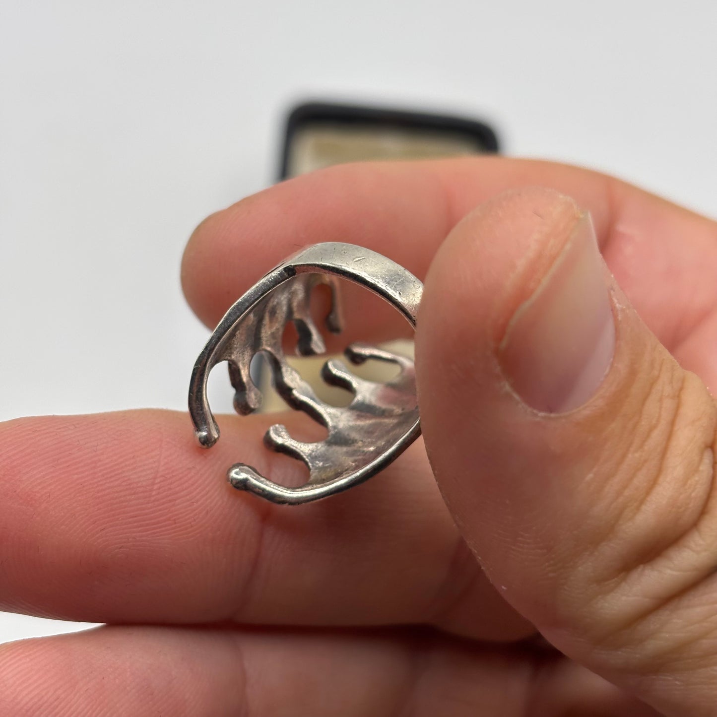 Silver Bat Wing Ring (K)