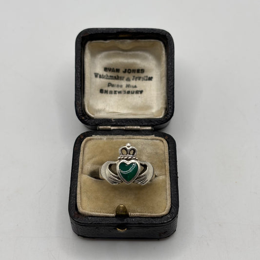 Silver Green Agate Claddagh Ring