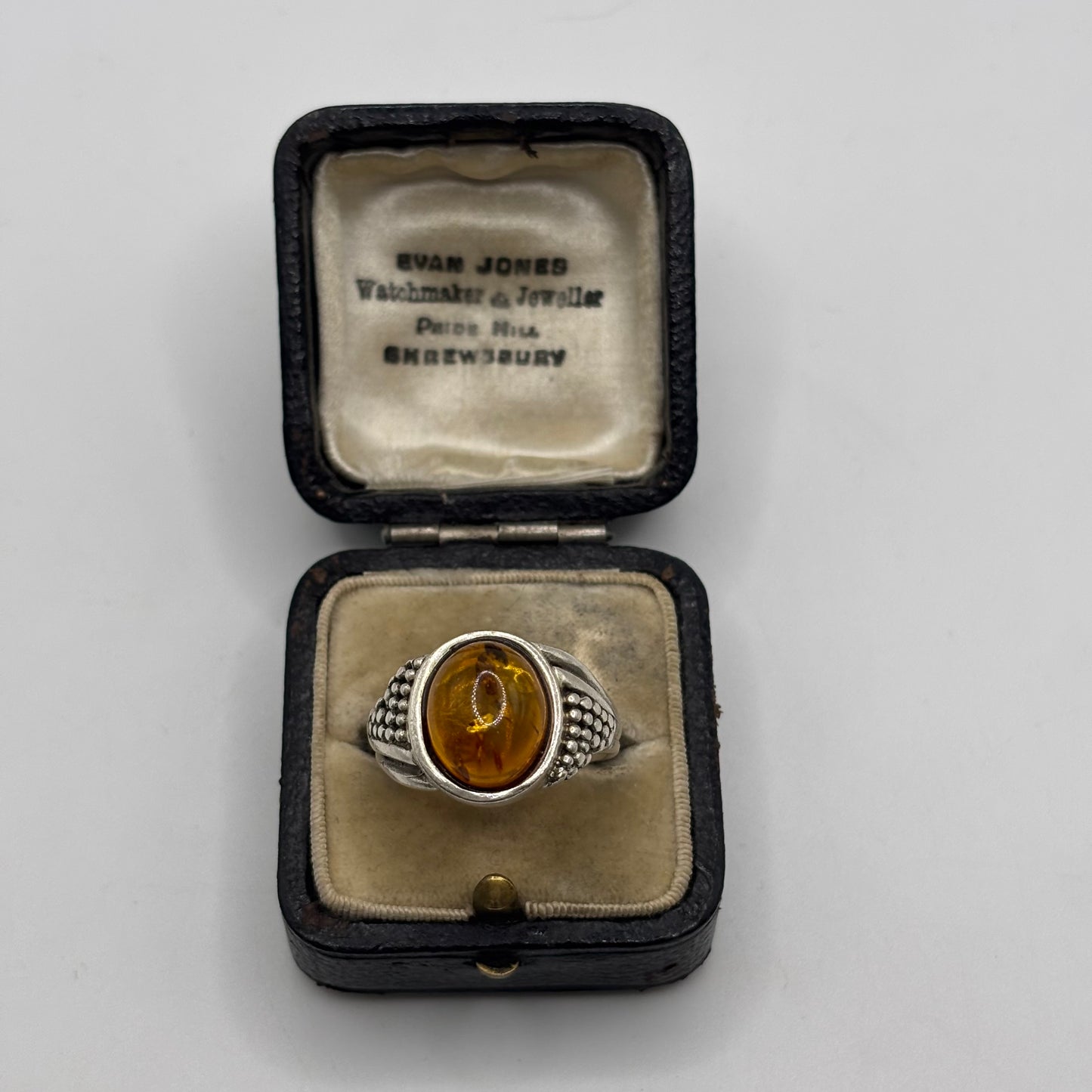 Silver Amber Signet Ring (R)