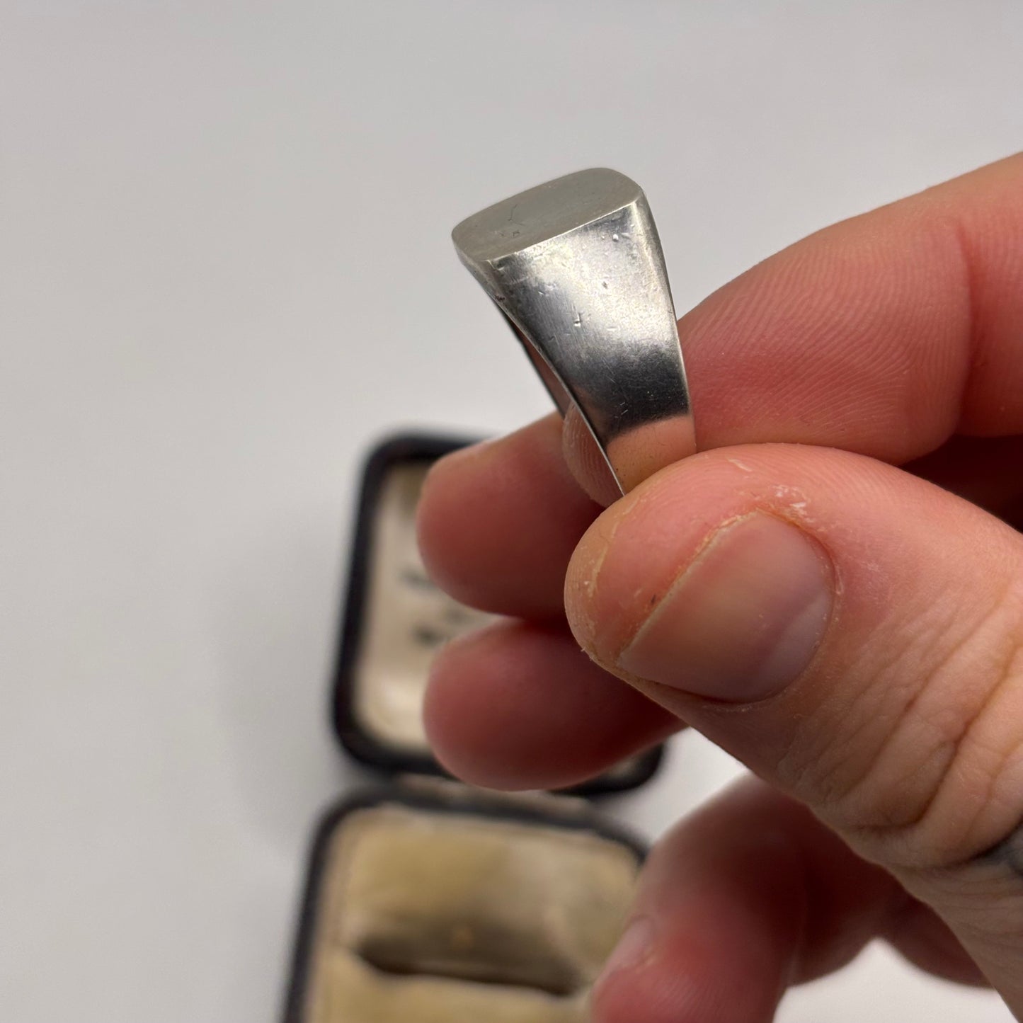 Silver Heavy Signet Ring (V)