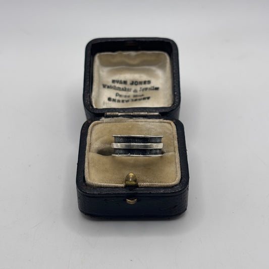 Silver Band Ring