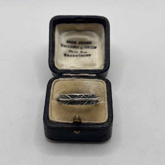 Silver Leaf Band Ring