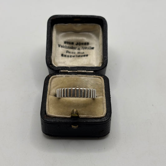 Silver Band Ring