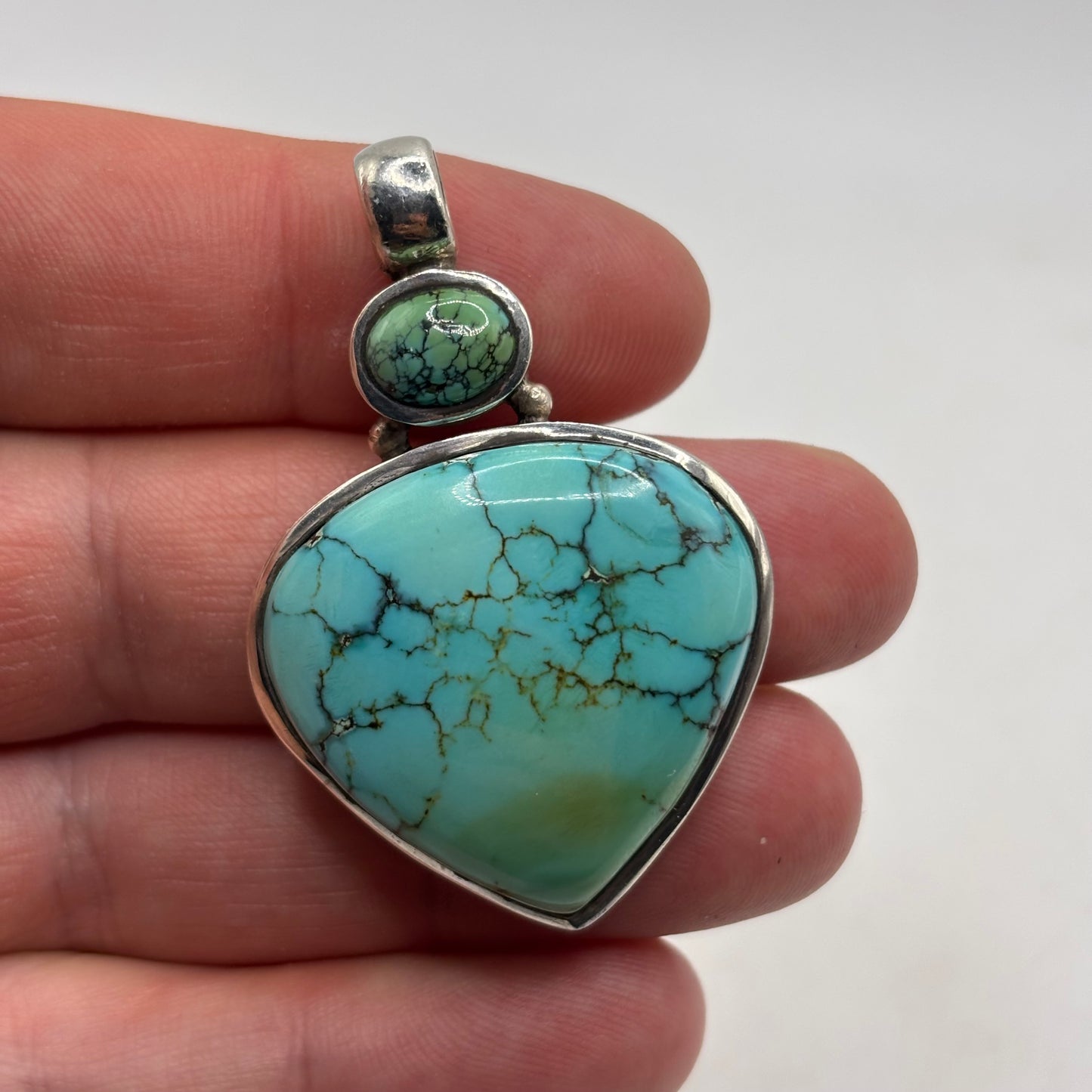 Silver Beautiful Turquoise Pendant