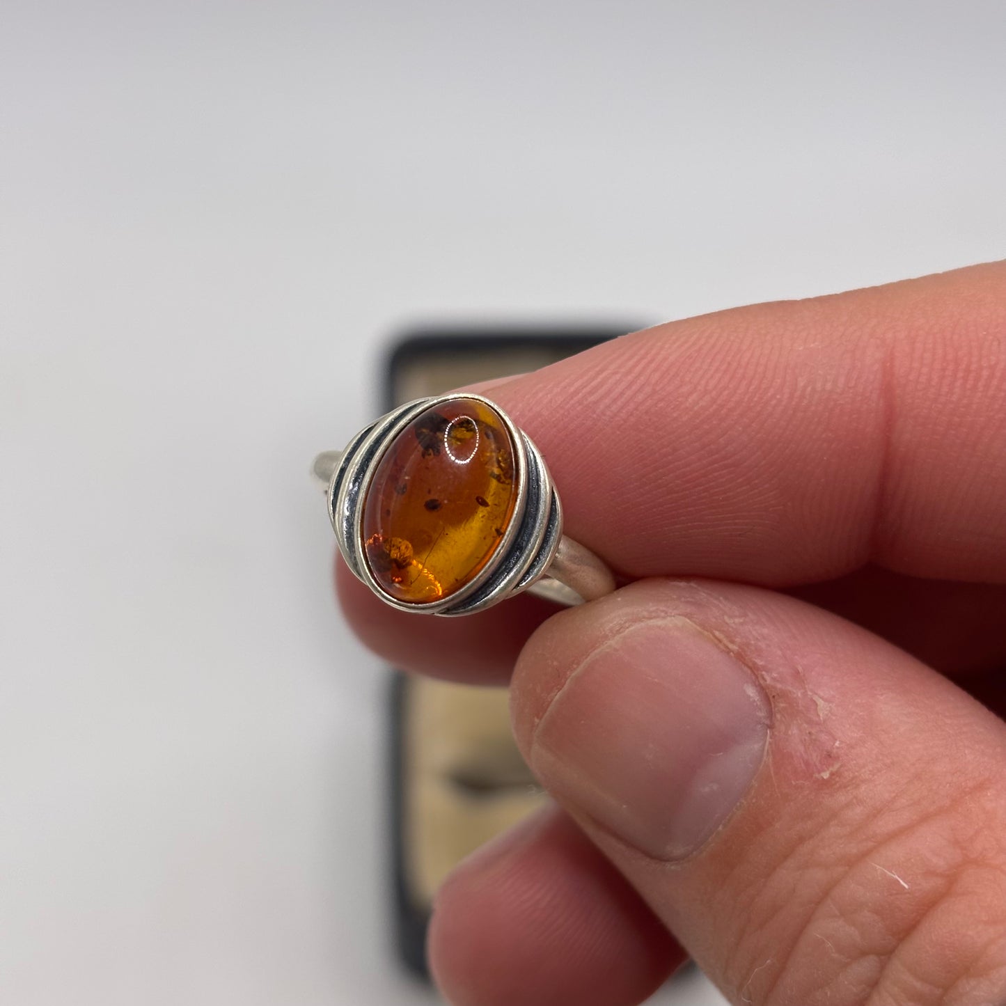 Silver Amber Ring (M)