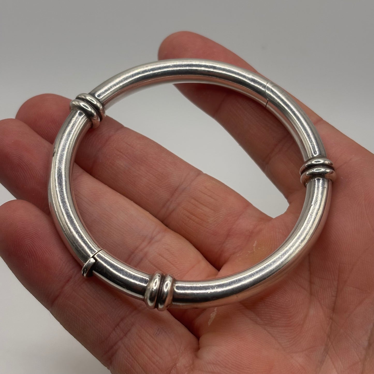 Silver Bangle (60mm)