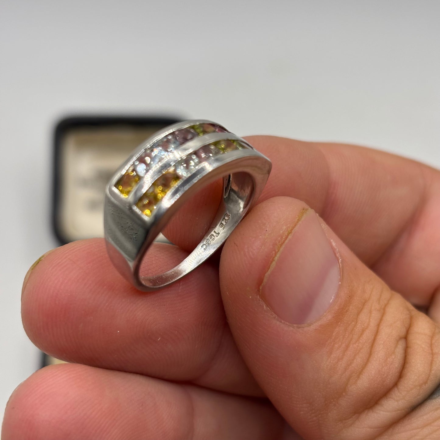 Silver Mixed Gem Ring (Q)