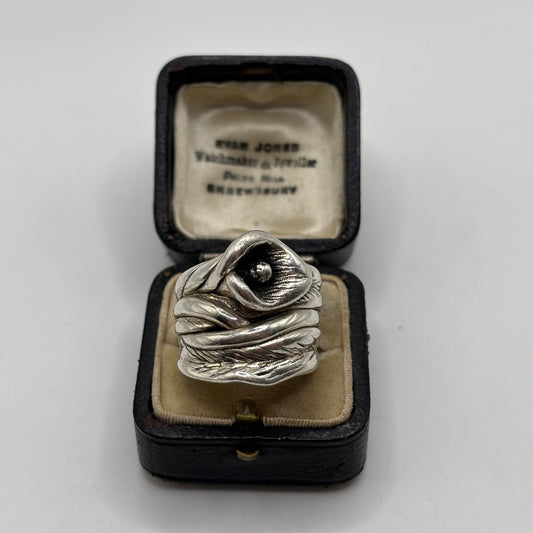 Silver Flower Ring (M)