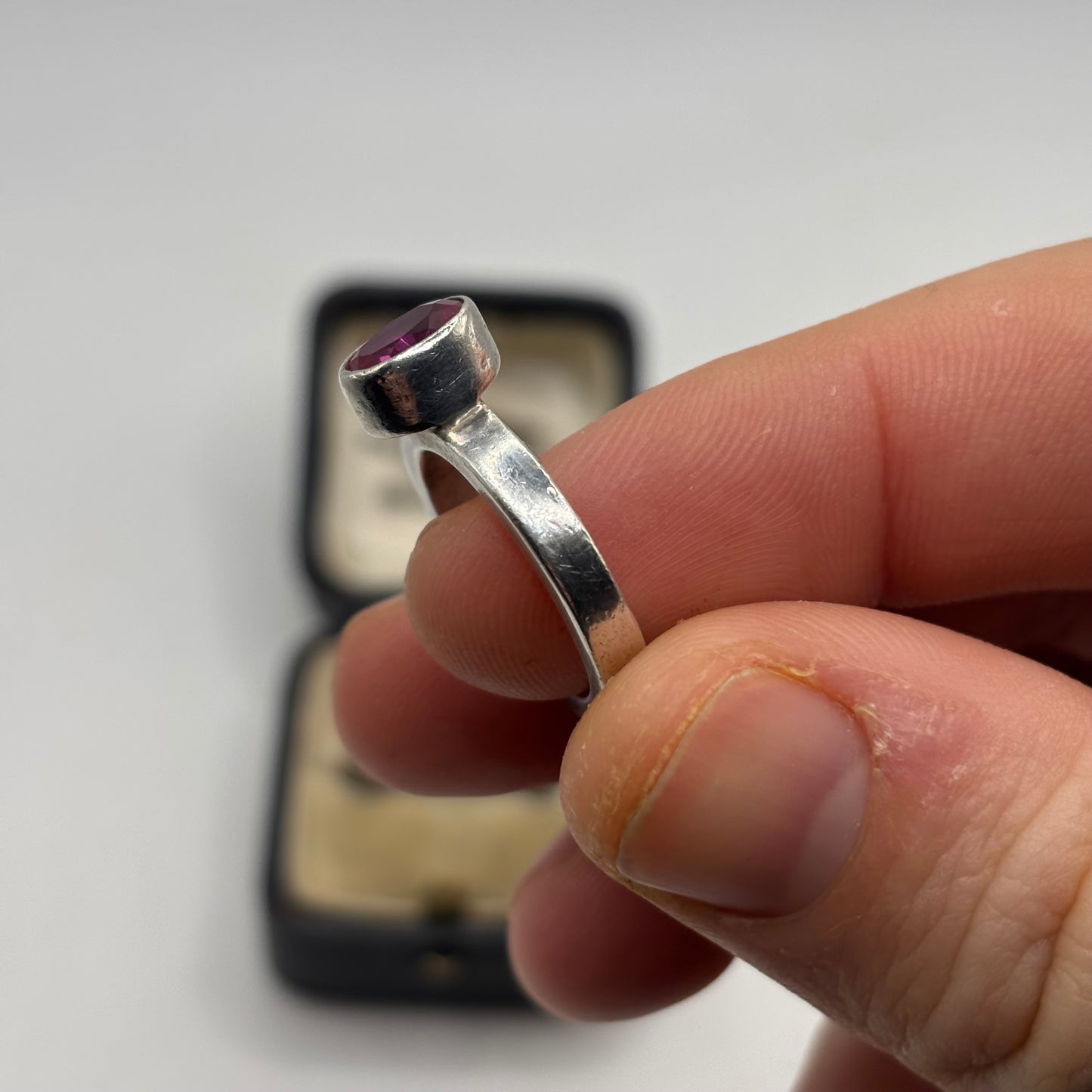 Silver Pink Stone Ring (N)