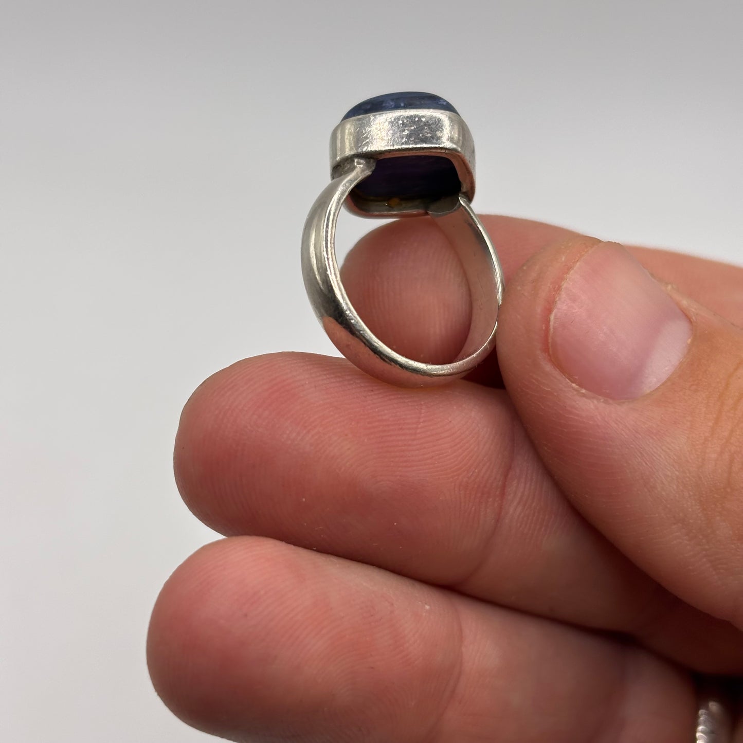 Silver Kyanite Ring (O)