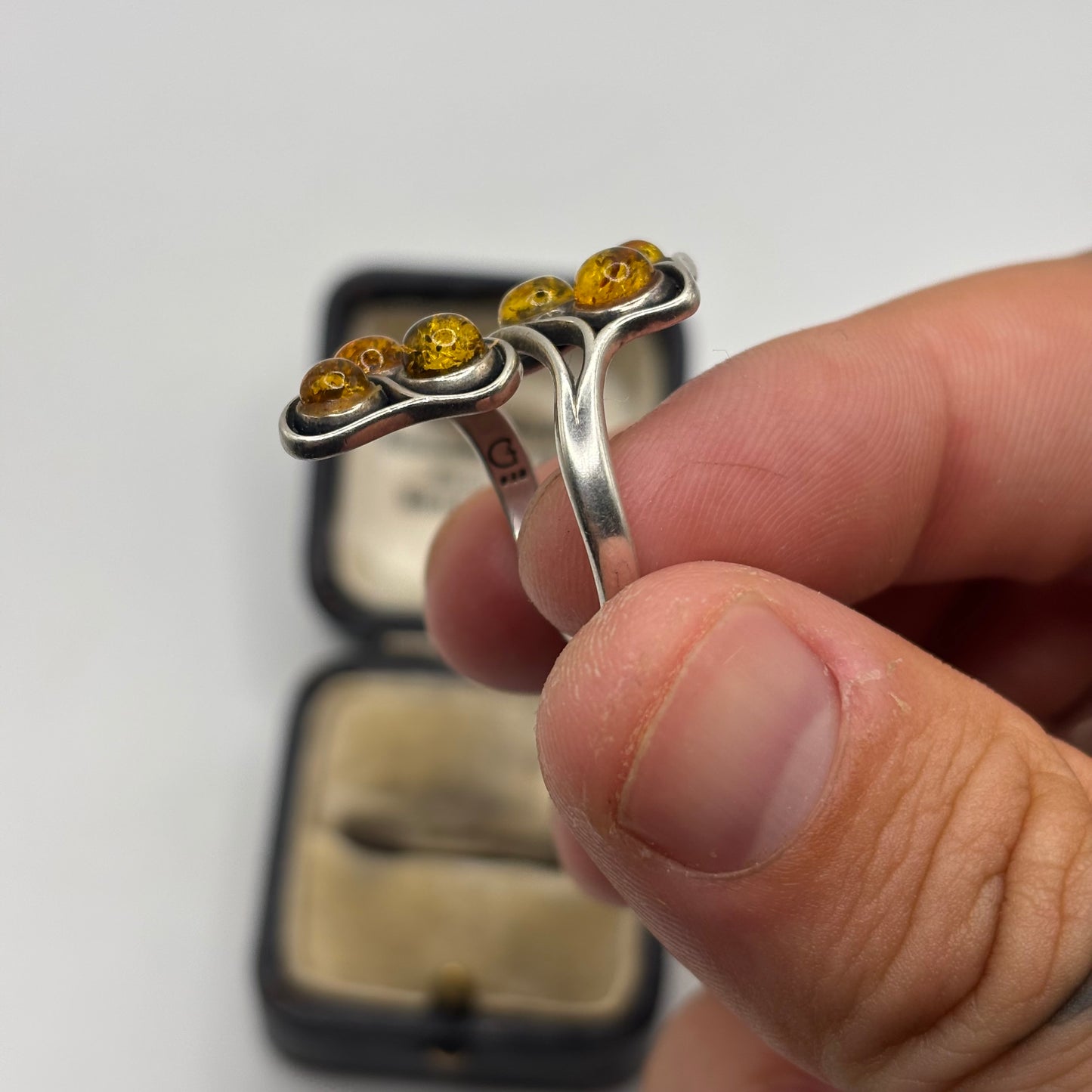 Silver Unusual Amber Ring (T)