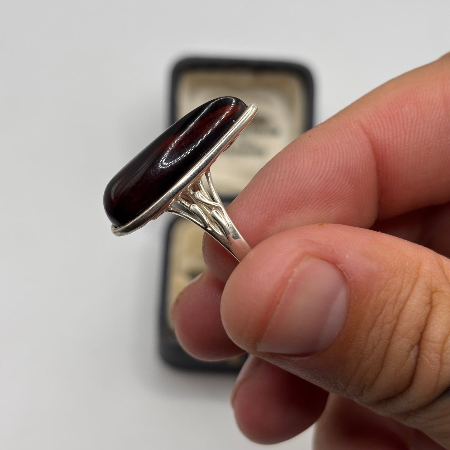 Silver Amber Ring (P 1/2)